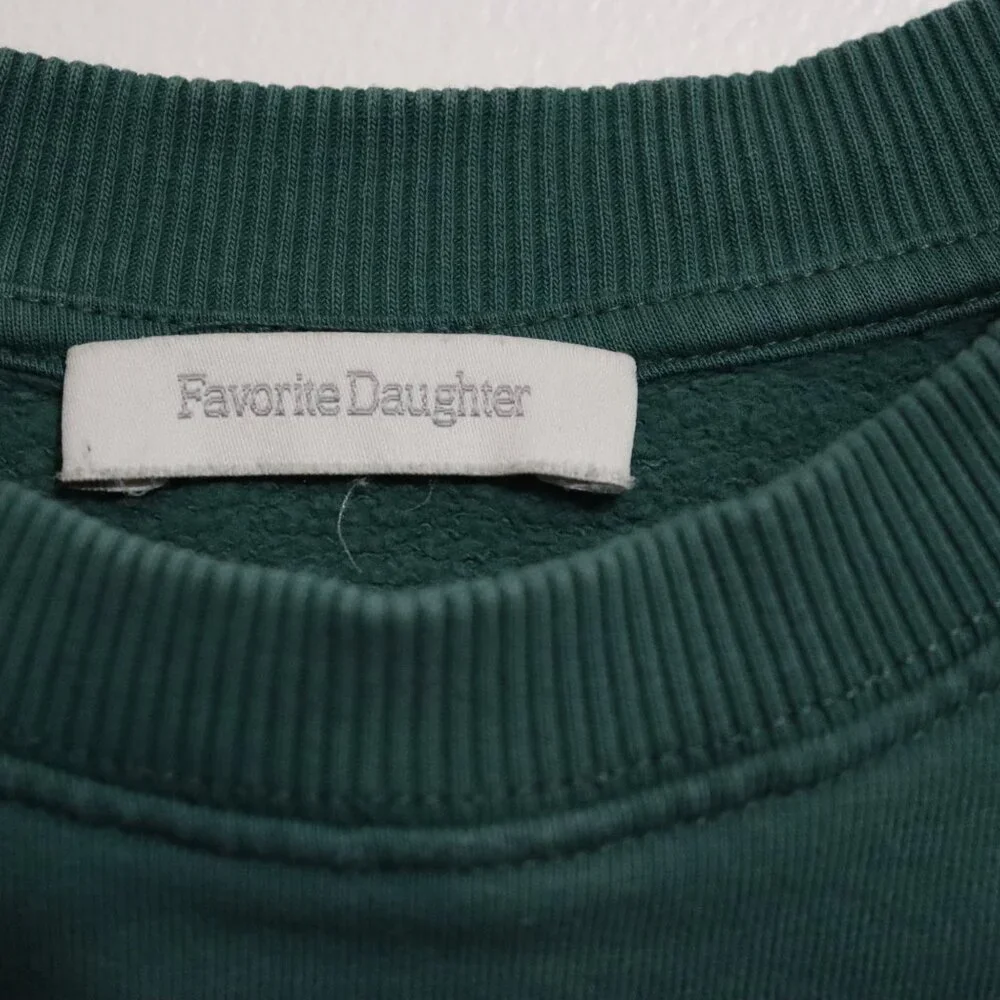 Favorite Daughter “Favorite Daughter” Evergreen Graphic Sweatshirt Green Size M - Picture 2 of 5